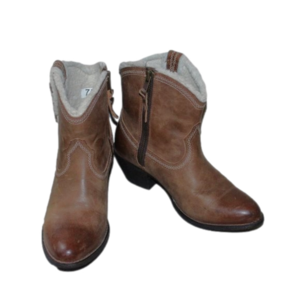 14a   CUTE LADIES ARIAT FAUX FUR LINED BOOTS - BROWN LEATHER - 7